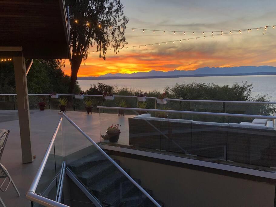 1-Bedroom Seaview Guesthouse On Seattle Luxury Estate With Views Of Olympic Mountains 외부 사진